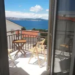 Hana Apartment Klenovica